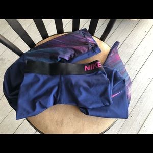 Nike crop pants LAST CHANCE!!